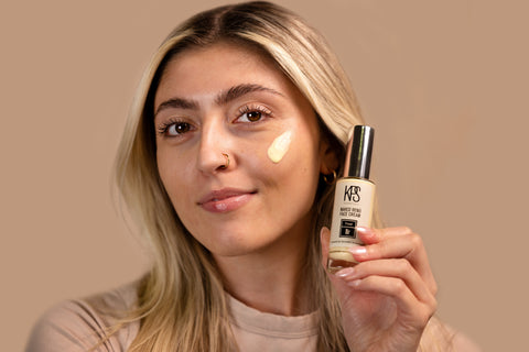 Naked Renū Face Cream
